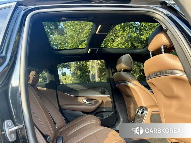 Mercedes-Benz E-class id 4264966 из Китая 15