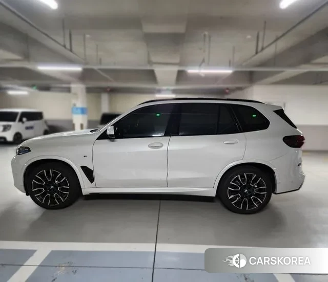 BMW X5 (G05) 2025 Белый из Кореи, фото 4