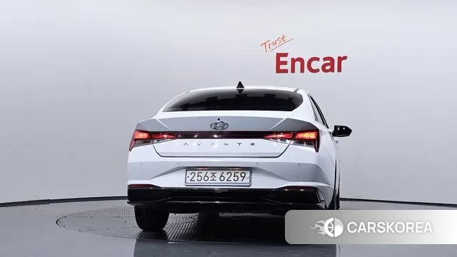 Hyundai Avante Hybrid (CN7) id 3289921 из Кореи 14