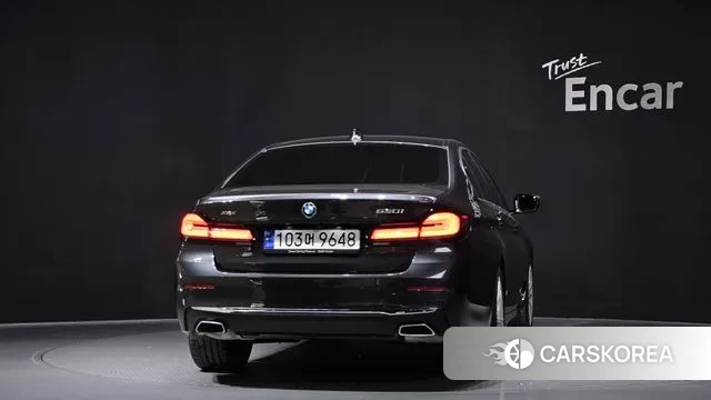 BMW 5 Series (G30) id 3372714 из Кореи 14