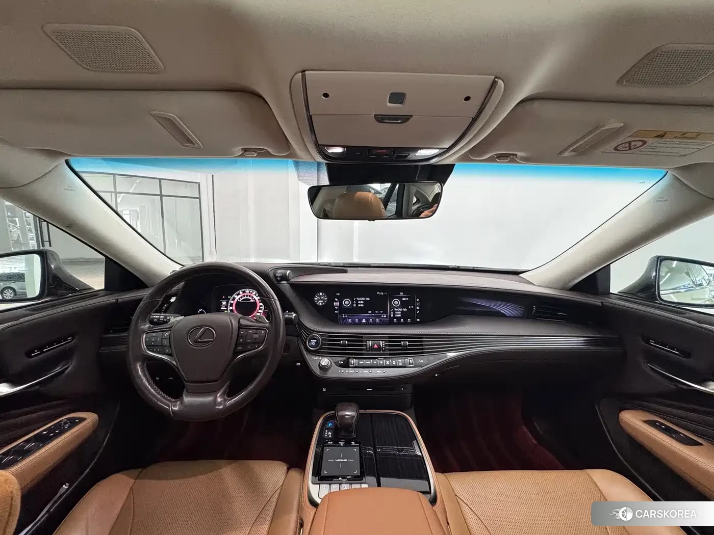 Lexus LS 2018 Silver/gray из Китая, фото 4