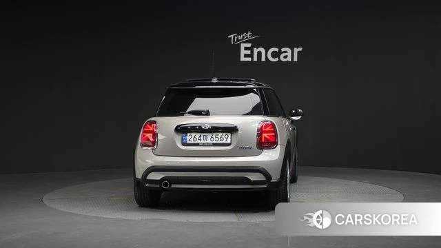 Mini Cooper id 4329959 из Кореи 24