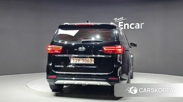 Kia The New Carnival id 3814417 из Кореи 14