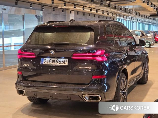 BMW X5 (G05) 2023 Черный из Кореи, фото 4