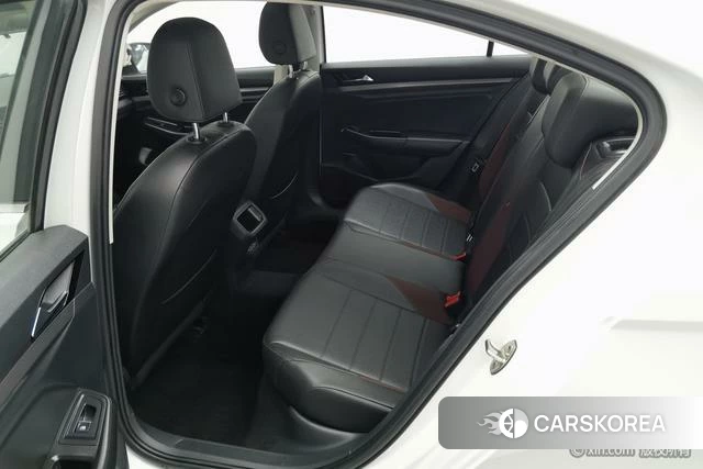 Volkswagen Bora id 4210276 из Китая 18