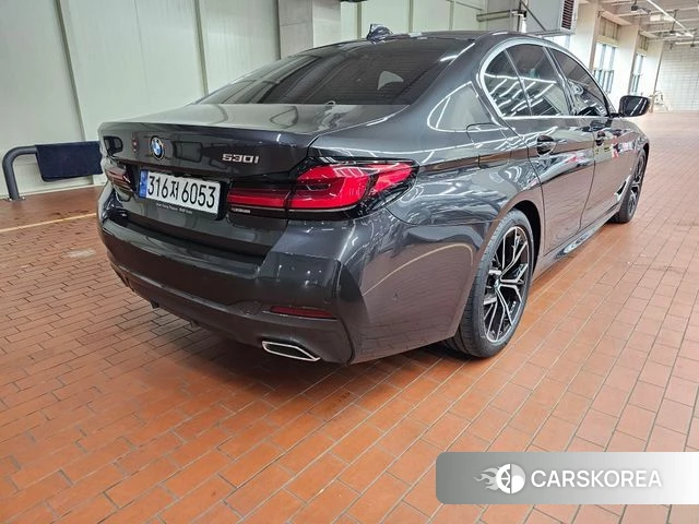 BMW 5 Series (G30) 2022 Серый из Кореи, фото 4