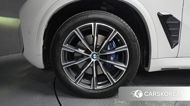 BMW X5 (G05) id 4549014 из Кореи 25