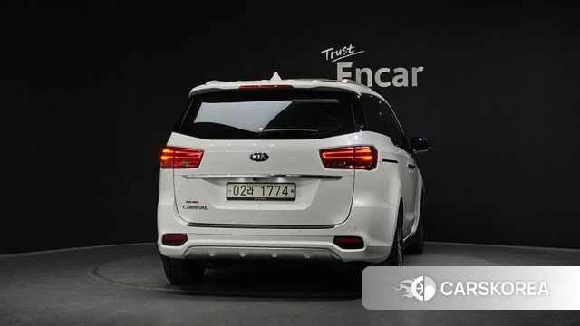 Kia The New Carnival id 4339560 из Кореи 27