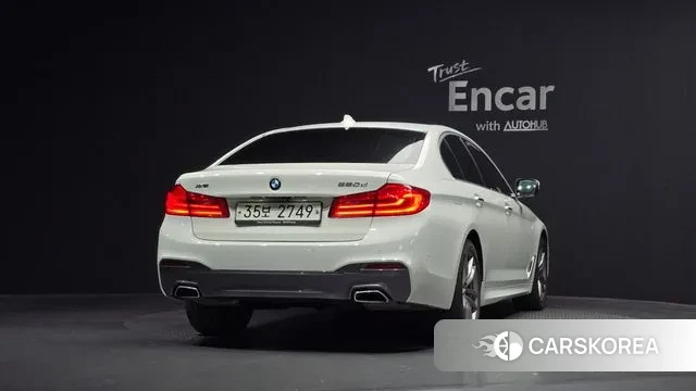 BMW 5 Series (G30) id 3408313 из Кореи 14