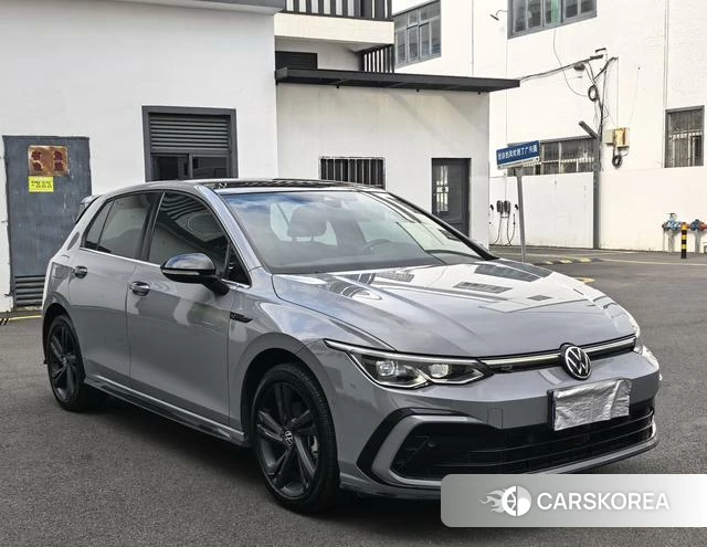 Volkswagen Golf 2021 Темно-серый из Китая, фото 4