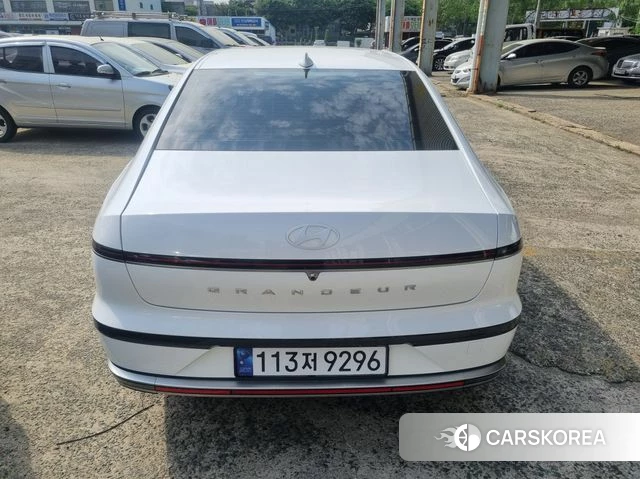 Hyundai Grandeur (GN7) id 4242928 из Кореи 14