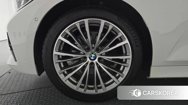 BMW 3 Series (G20) id 4338248 из Кореи 26