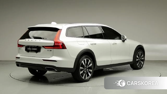 Volvo V60 Cross-Country 2nd Generation id 4415788 из Кореи 14
