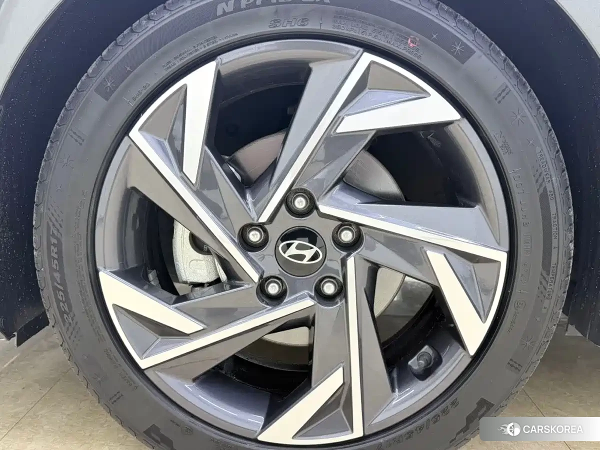 Hyundai Elantra id 4538769 из Китая 20