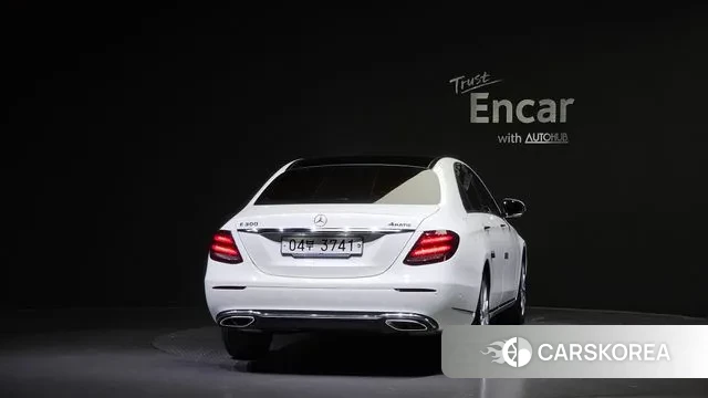 Mercedes-Benz E-Class W213 id 3284176 из Кореи 14