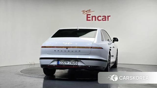 Hyundai Grandeur Hybrid (GN7) id 4414295 из Кореи 27