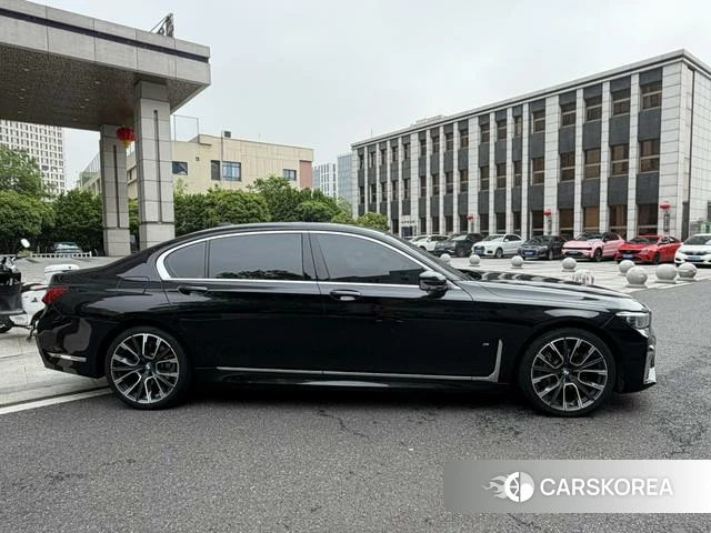 BMW 7 series id 4209342 из Китая 14