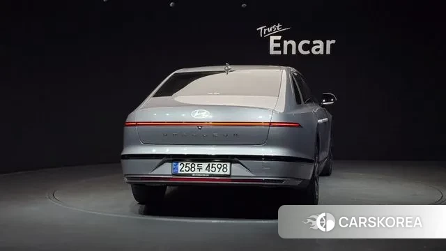 Hyundai Grandeur Hybrid (GN7) id 3555278 из Кореи 14