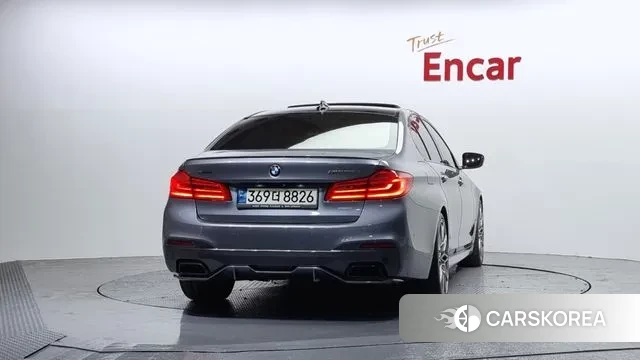 BMW 5 Series (G30) id 3362911 из Кореи 14