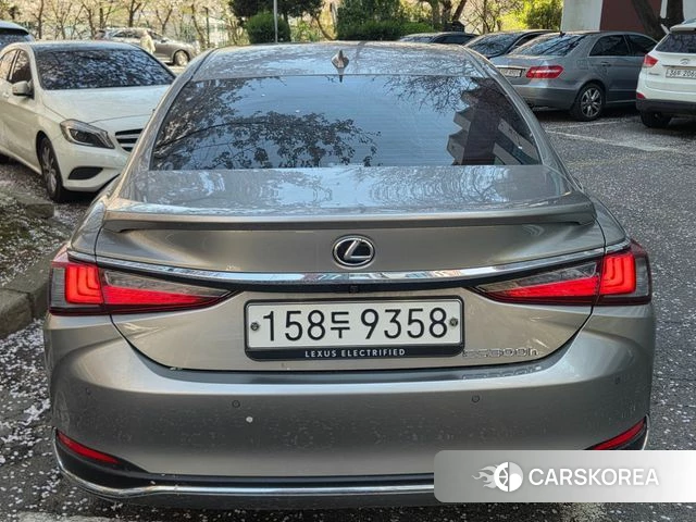 Lexus ES300h 7th generation id 3896395 из Кореи 9