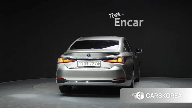 Lexus ES300h 7th generation id 4304322 из Кореи 26