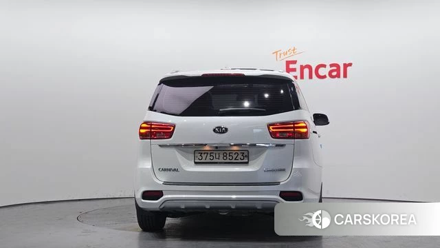 Kia The New Carnival id 3899736 из Кореи 14