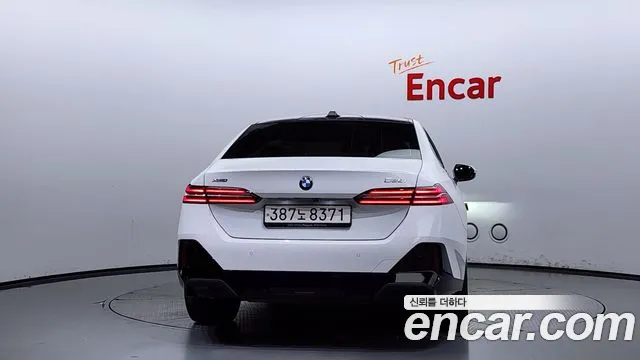 BMW 5 Series (G60) id 2831862 из Кореи 14