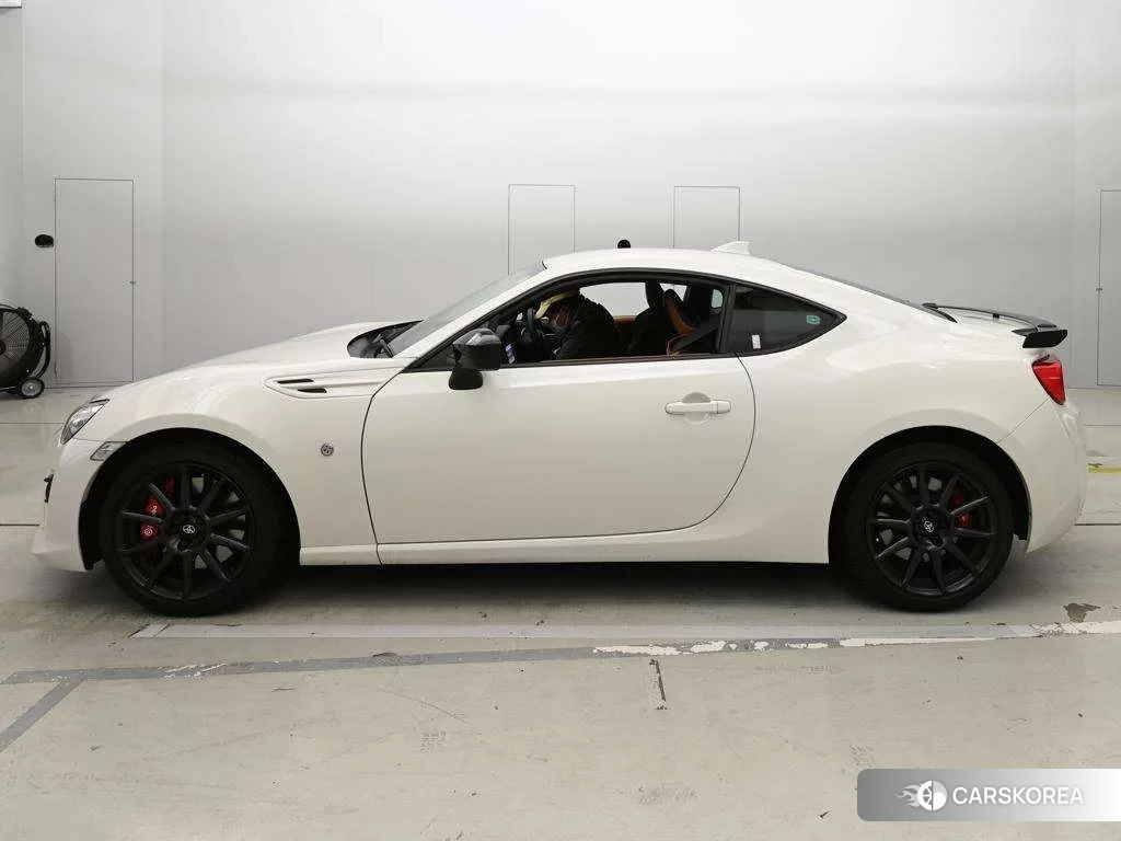 Toyota GT 86 2020 из Японии, фото 4