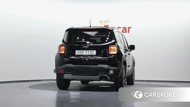 Jeep Renegade id 3867237 из Кореи 14
