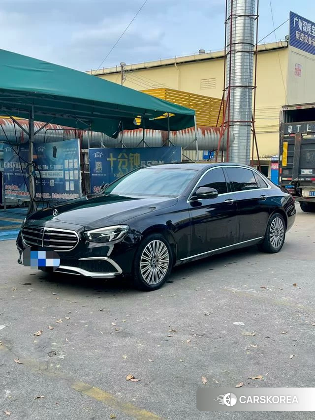 Mercedes-Benz E-class 2022 Черный из Китая, фото 4