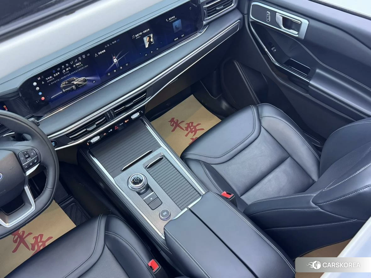 Ford Explorer 2024 Черный из Китая, фото 6