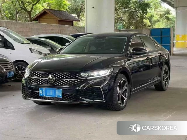 Volkswagen Passat 2022 Черный из Китая, фото 4