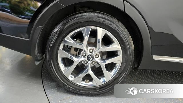 Kia The New Sorento id 4325469 из Кореи 29