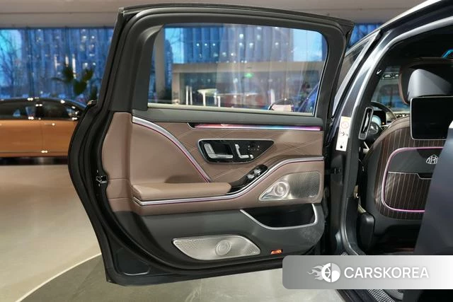 Mercedes-Benz Maybach S-class id 4271912 из Китая 26