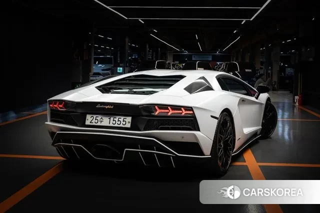 Lamborghini Aventador 2018 Белый из Кореи, фото 4