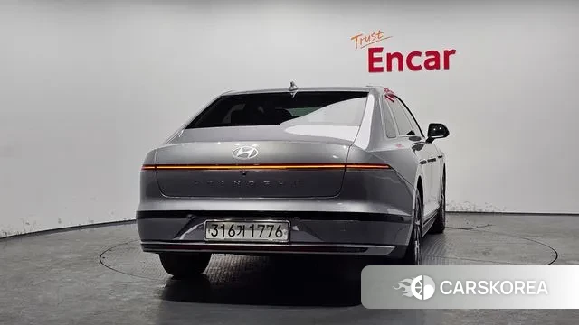 Hyundai Grandeur (GN7) id 3707152 из Кореи 14