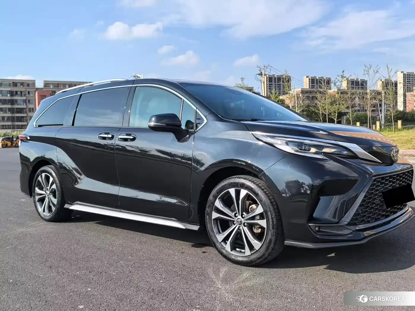 Toyota Granvia 2023 Черный из Китая, фото 4