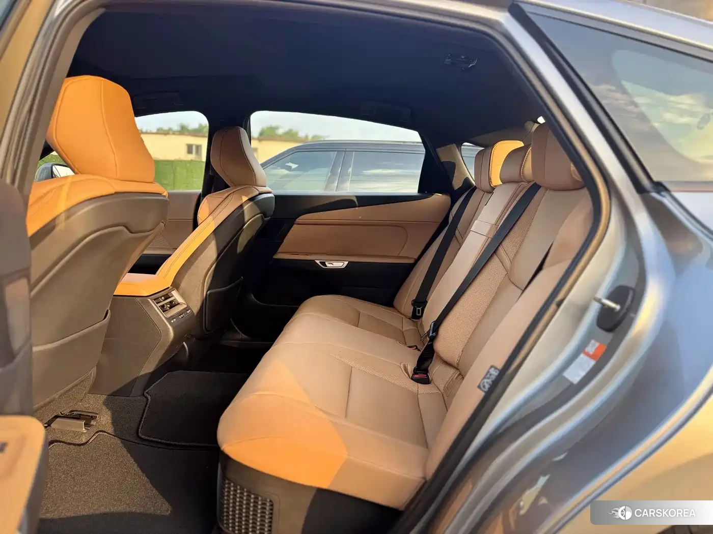 Lexus ES id 4514290 из Китая 16