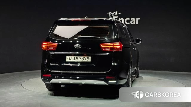 Kia The New Carnival id 4180107 из Кореи 14