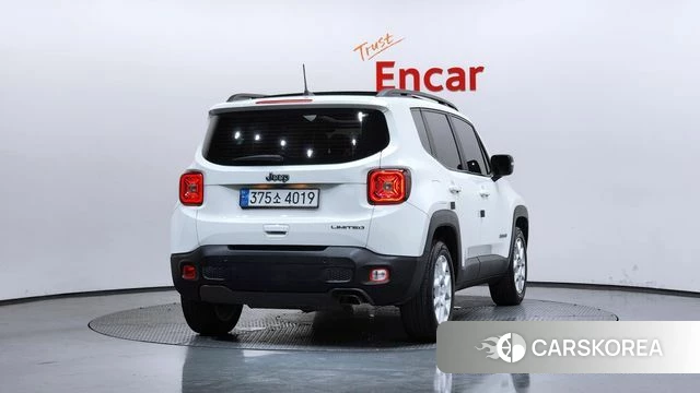 Jeep Renegade id 4464626 из Кореи 29