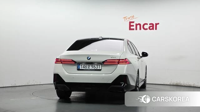 BMW 5 Series (G60) id 4681566 из Кореи 14