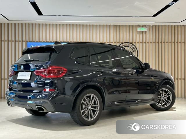 BMW X3 2021 Черный из Китая, фото 4