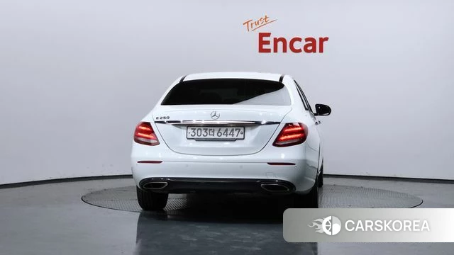 Mercedes-Benz E-Class W213 id 3899256 из Кореи 14