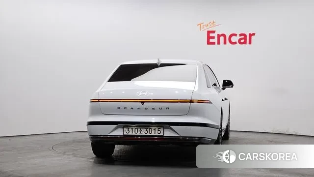 Hyundai Grandeur Hybrid (GN7) id 3633890 из Кореи 14