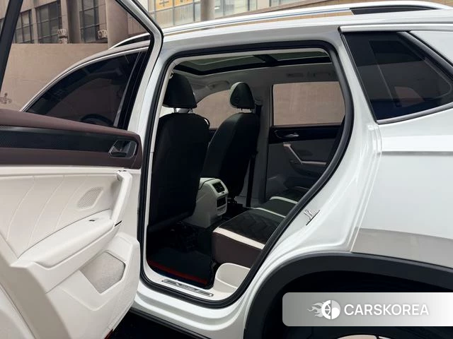 Volkswagen Tanyue 2022 Белый из Китая, фото 6
