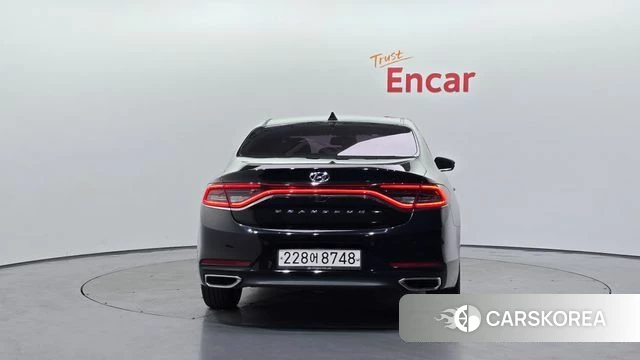 Hyundai Grandeur IG id 4318406 из Кореи 14