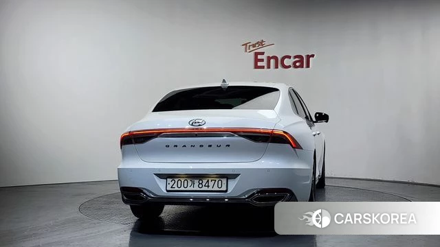 Hyundai The New Grandeur IG Hybrid id 3799855 из Кореи 14