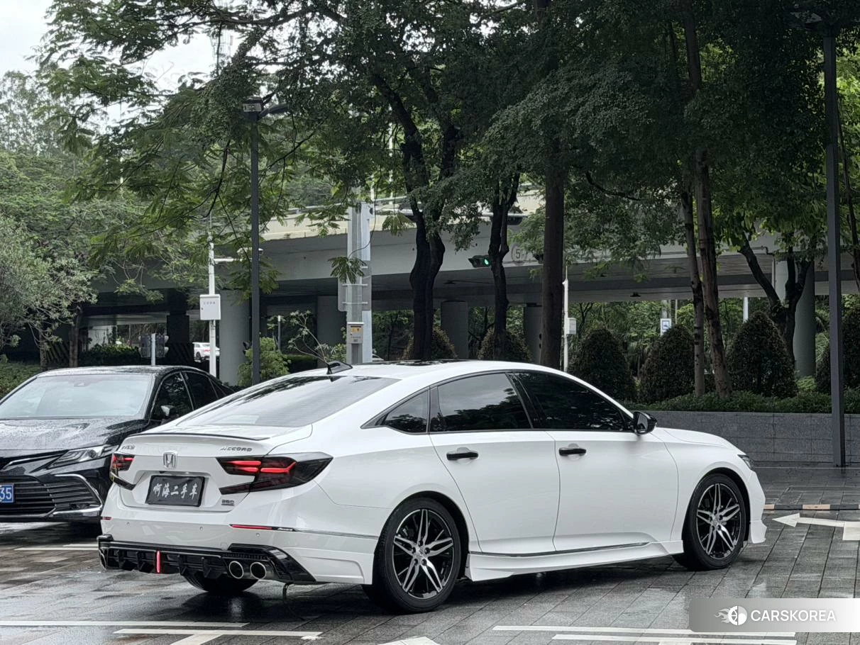 Honda Accord 2021 Белый из Китая, фото 5