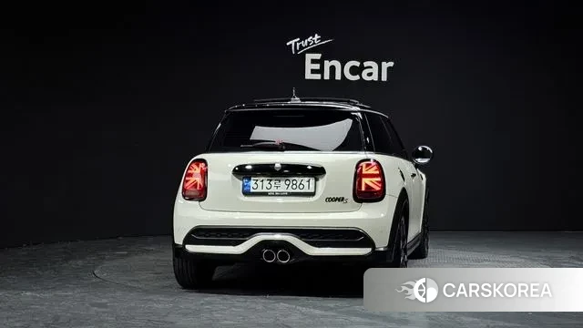 Mini Cooper S id 3722299 из Кореи 14