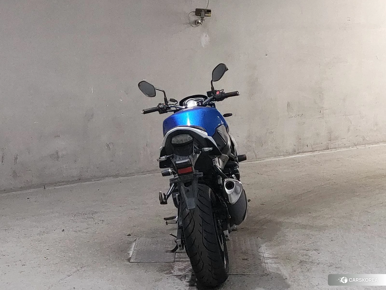 Suzuki GSR750 2013 из Японии, фото 2